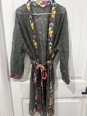 POL Dark Gray Lace Kimono with Multicolor Floral Trim